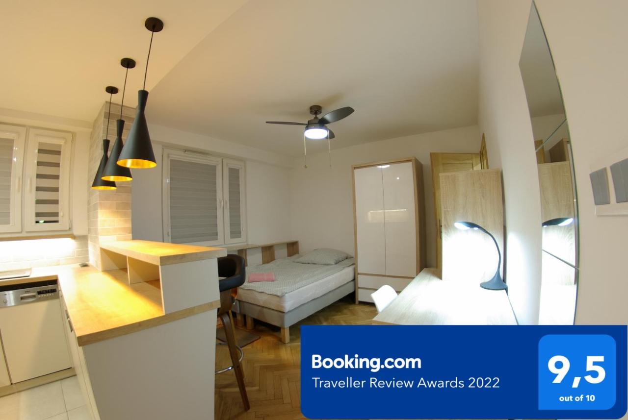 Apatramenty Promienista Apartman Poznań Kültér fotó