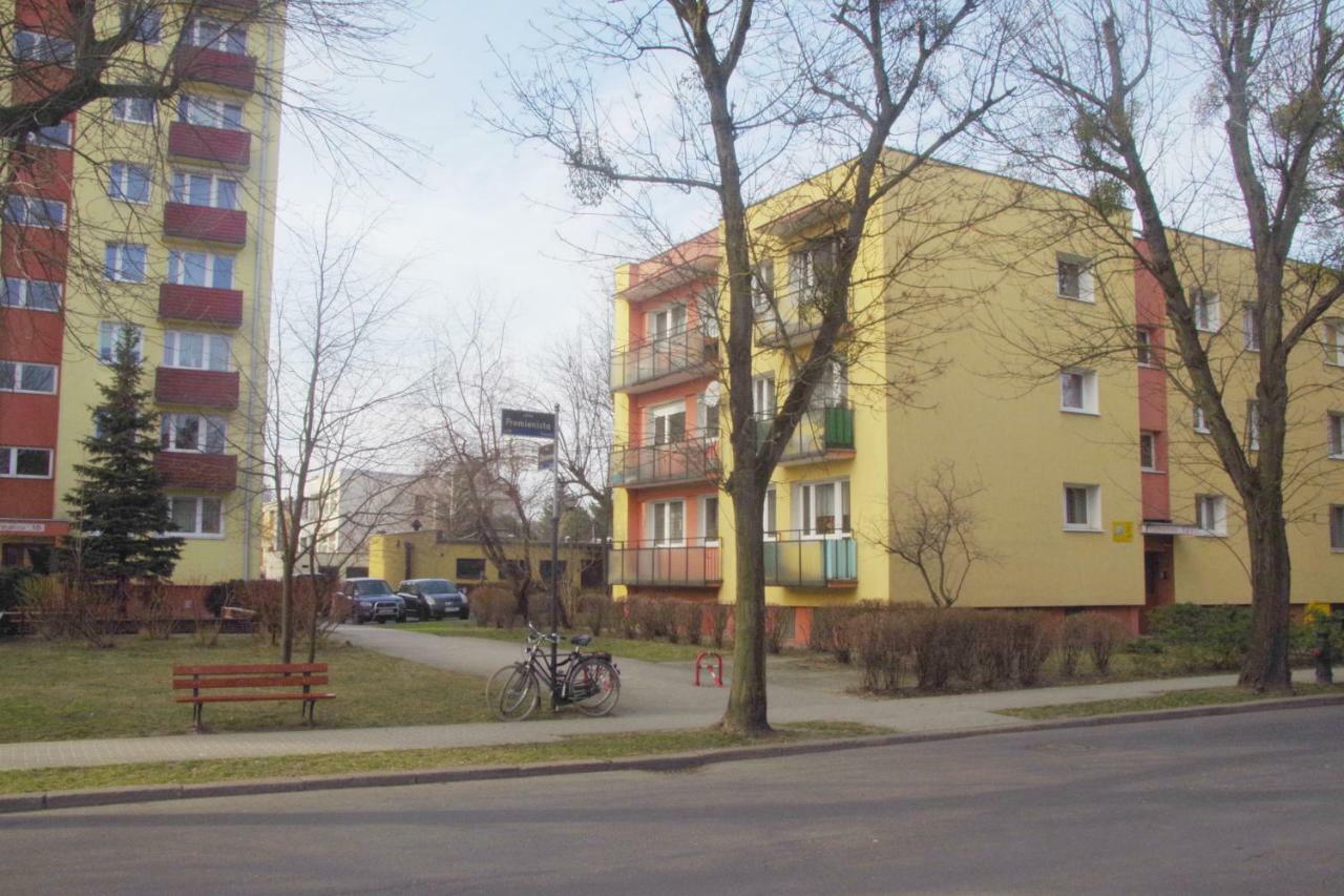 Apatramenty Promienista Apartman Poznań Kültér fotó